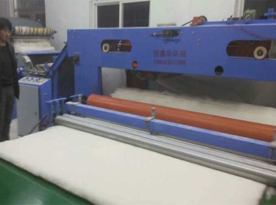 棉被生产线的梳棉机机架设计简介